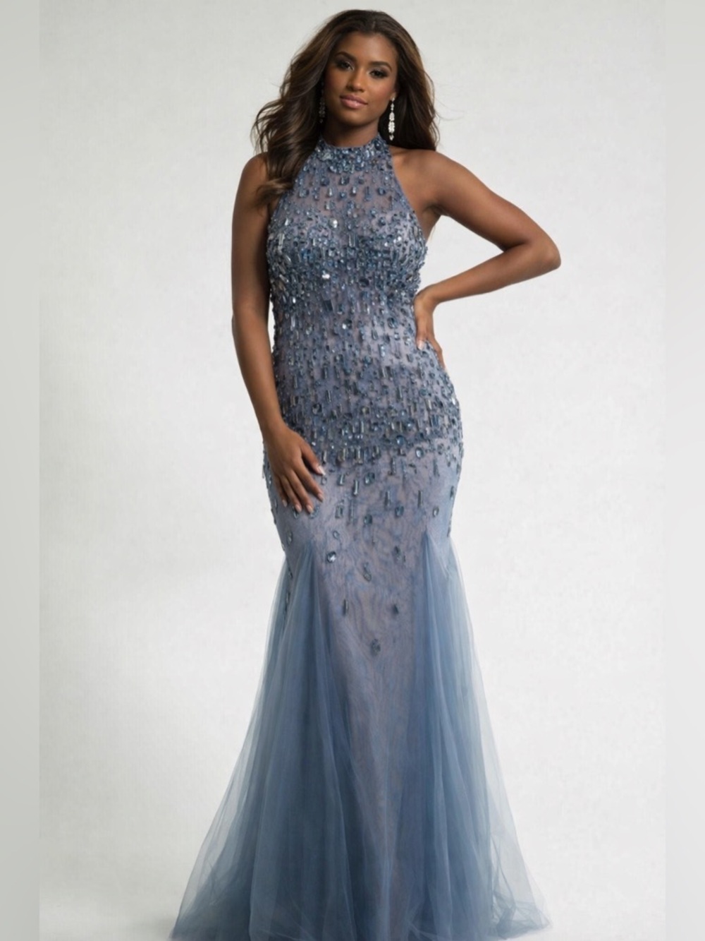 Dave & Johnny sz 9/10 long formal dress with sequins